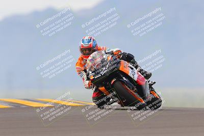 media/Sep-11-2022-SoCal Trackdays (Sun) [[81b7e951af]]/Turn 9 (930am)/